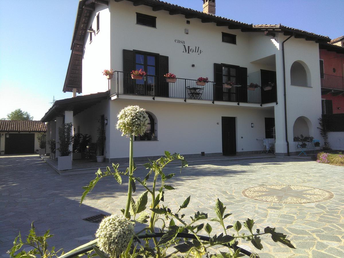 Hotel Casa Molly La Morra Exterior foto